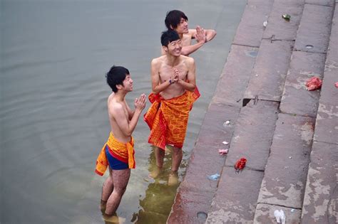 lund ki photo indian|Varanasi Ghats: Bathing Desi Indian Men in Langots and Underwear